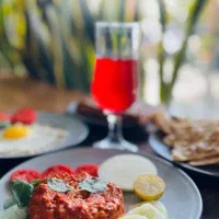 به یک نظافت چی و ظرف شو نیازمندیم