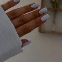 ترمیم و کاشت ناخن نازی اباد