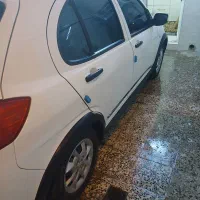کویک r سفید مشکی