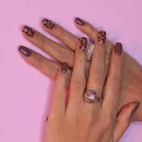 تخفیف ویژه خدمات ناخن