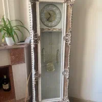 ساعت ایستاده سالم سالم|ساعت دیواری و تزئینی|شیراز, محراب|دیوار