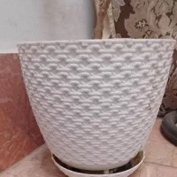 گلدون پلاستیکی