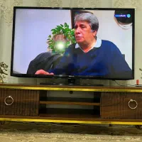 میز تلویزیون سالم