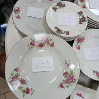 تعدادی ظروف گلسرخی قدیمی بدون لب پری|ظروف سرو و پذیرایی|کرج, گلشهر|دیوار