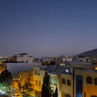 ویلایی درب حیاط دربست