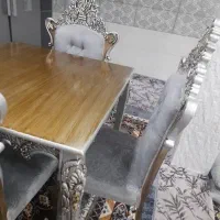 میز ناهارخوری در حد نو