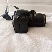 دوربین عکاسی 7100نیکون بالنز 18/140و24/70|دوربین عکاسی و فیلم‌برداری|یزد, |دیوار