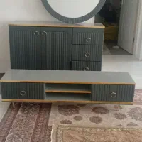 میز تیوی با آینه کنسول