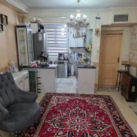 ۵۰ متری اخواب تک واحدی ط دوم پارکینگ دار