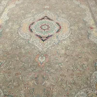 یه عدد فرش ماشینی تمیز بفروش میرسد