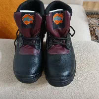 کفش ایمنی سایز ۴۰