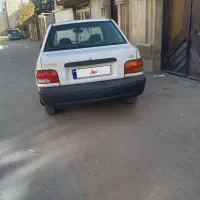 پراید سفید ۸۳