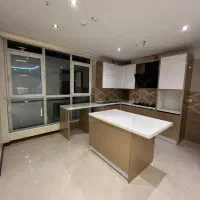 ۱۰۰ متر ۲ خواب / ویو دار / امکانات کامل|اجارهٔ آپارتمان|تهران, قیطریه|دیوار