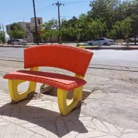 صندلی و کبابپز بتونی فروش ب صورت نقد واقساط|مبلمان خانگی و میز عسلی|نهاوند, |دیوار