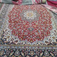 تعدادی قالی وروفرشی