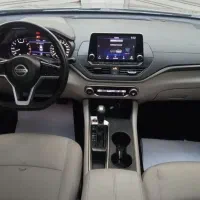 Nissan altima SV 2021
