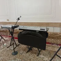 نوازنده کیبورد هستم .
