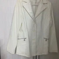 کت سفید چرمی