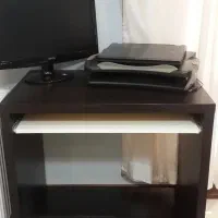 میز کامپیوتر IKEA. قابل باز و بسته کردن|قطعات و لوازم جانبی رایانه|پرند, فاز ۰|دیوار