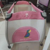 تخت پارک پیرگاردین