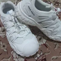 کتونی خارجی|کیف، کفش، کمربند|پاکدشت, پاکدشت (مامازند)|دیوار