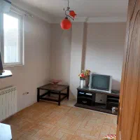 اجاره روزانه/هفتگی/|اجارهٔ کوتاه‌مدت آپارتمان و سوئیت|رشت, آب و برق|دیوار