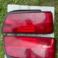 چراغ خطر عقب پژو پارس