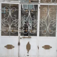 درب آهنی مغازه و پارکینگ