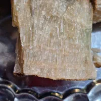 سنگ معدنی شیشه ای مات|جواهرات|اشتهارد, |دیوار