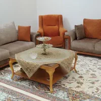 مبل راحتی ۹ نفره و ست ناهار خوری ۴ نفره