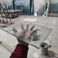 تولید شیشه لمینت و دوجداره چند روزه|خدمات پیشه و مهارت|قم, خداکرم|دیوار