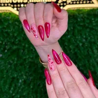 کاشت ترمیم ناخن لیفت ابرو مژه فشیال کراتین بافت