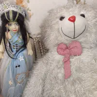 دوعددعروسک و یک آینه