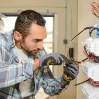 برقکار ساختمان  آیفون