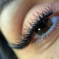 کاشت مژه فقط ۳۷۰|خدمات آرایشگری و زیبایی|کرمان, |دیوار