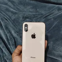 ایفون xs