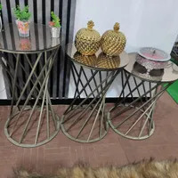 گل میز