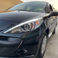 خودرو ۲۰۷ درحد خشک ۴تا کار مدل ۱۴۰۴