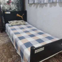 تخت خواب و پرده