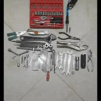 ۵۰عدداچار نو +یه جعبه بکس|ابزارآلات|اصفهان, درب کوشک|دیوار