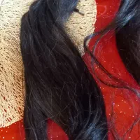 ی مقدار موی طبیعی دارم