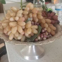 میوه خوری سیلور به همراه انگور