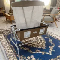تخت وگهواره نوزاد
