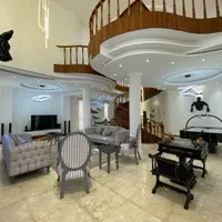 ویلایی 4خواب تریبلکس استخر دار|اجارهٔ کوتاهمدت ویلا و باغ|کیش, |دیوار