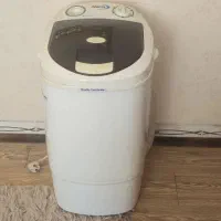 همه فروشی هستند