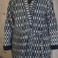 حوله پالتویی برق لامع