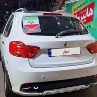 کوئیک R سفید سقف مشکی|خودرو سواری و وانت|شیراز, مبعث|دیوار