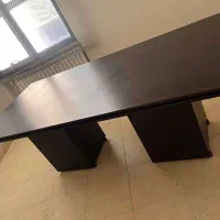 میز کنفرانس