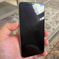 آیفون xs256 درحد نو