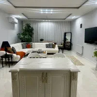 آپارتمان لوکس طبقه پنجم وکیل آباد